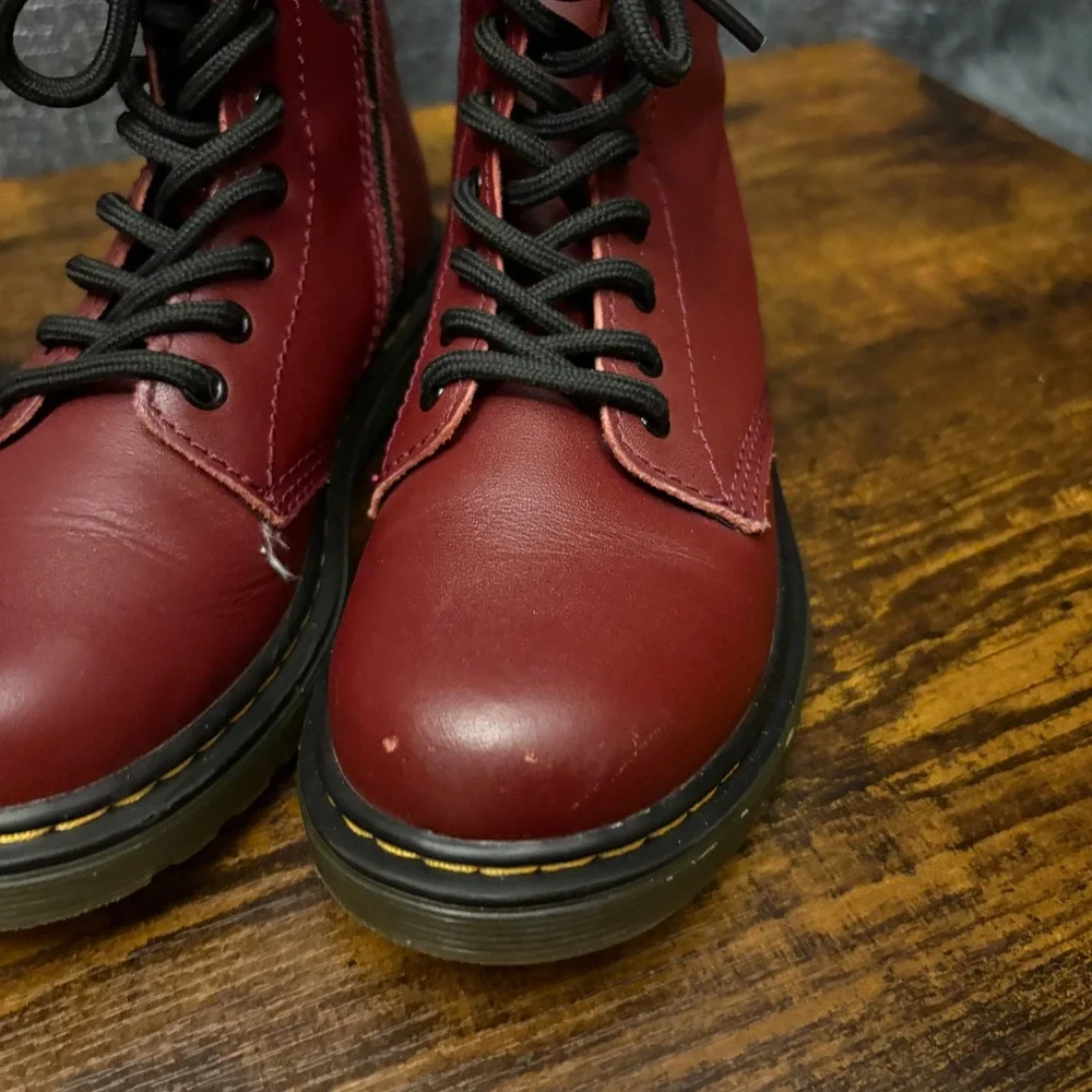 Dr. Martens 1460 Juniors‎ Burgundy Red Leather Lace Up Boots (Kids Size 1)